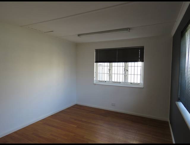 90.60M² OFFICE TO LET IN PAARDEVLEI